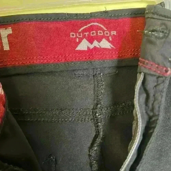 Men’s Wrangler pants. - Picture 4 of 6